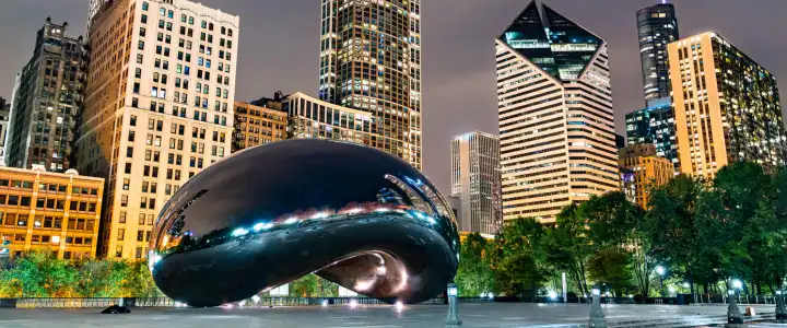 Is Chicago safe for solo female travelers