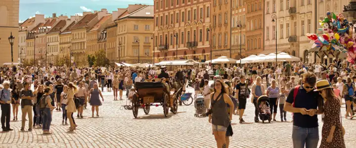 Is Poland safe for solo female travelers